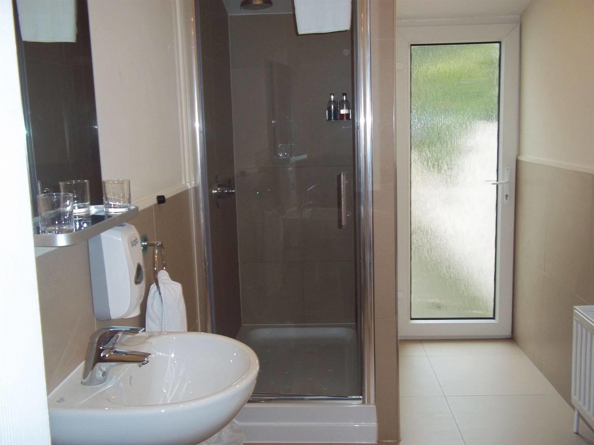 Clapham Guest House Лондон Екстер'єр фото